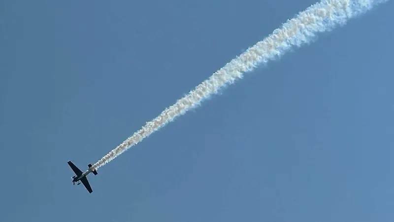 Air Show 2025: aviones sobrevuelan la bahía de Acapulco